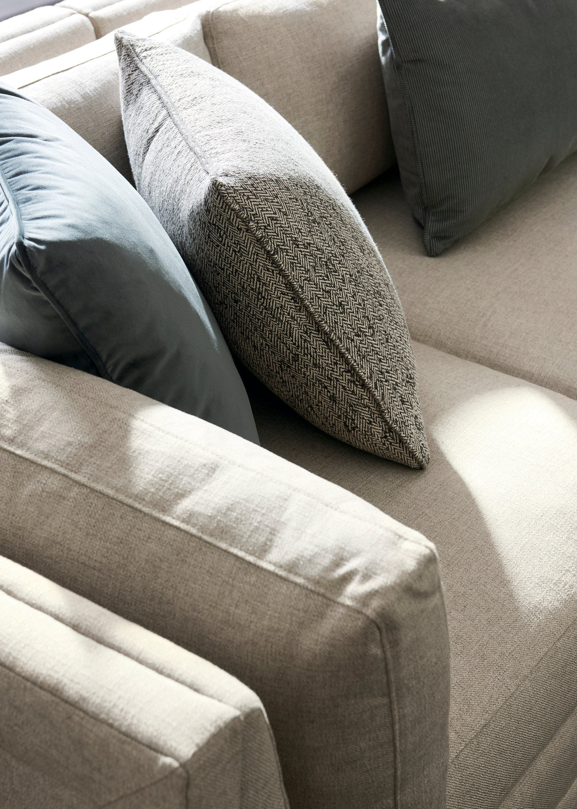 Caracole Fusion Sectional