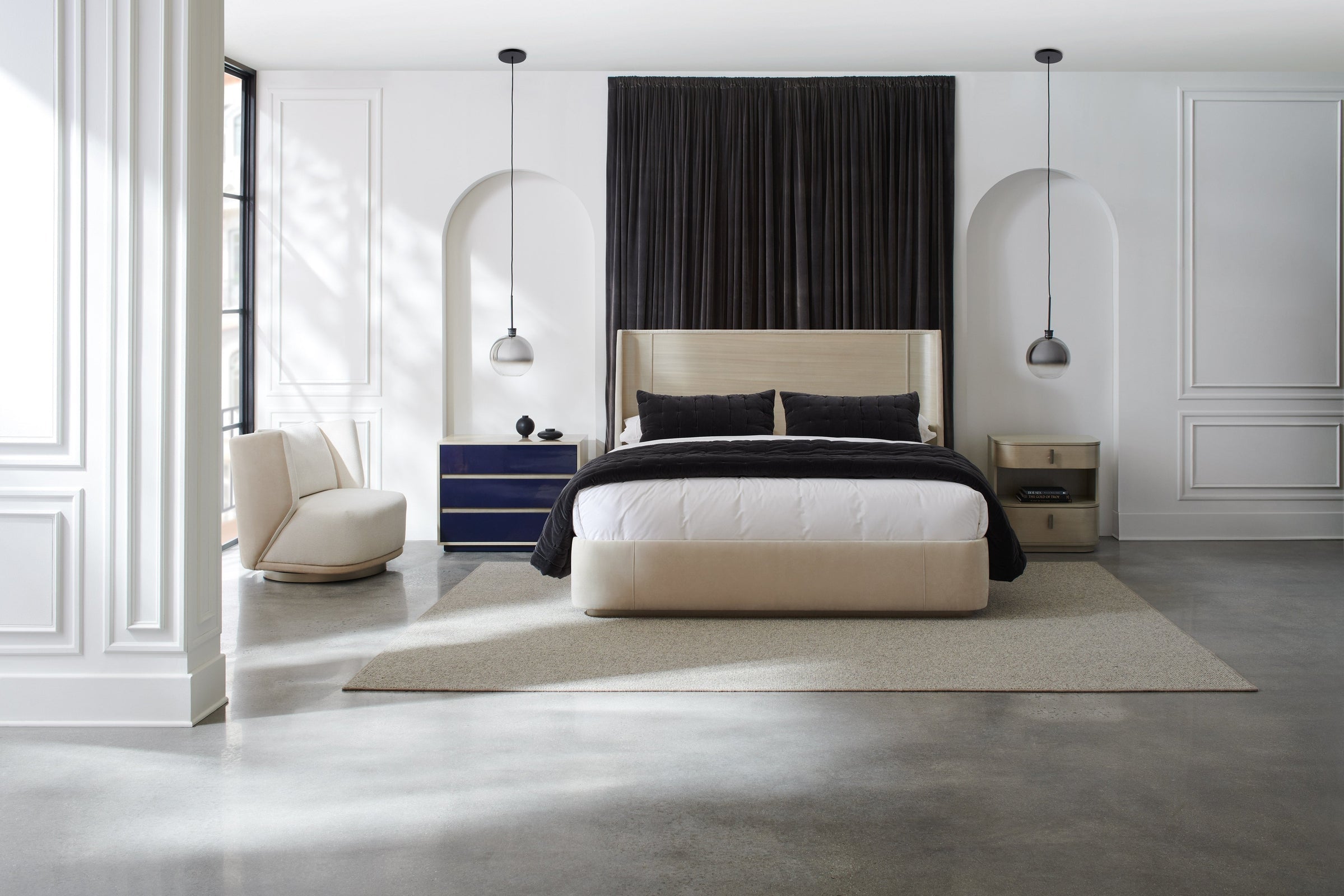 Caracole Modern La Moda Da Vita Large Nightstand