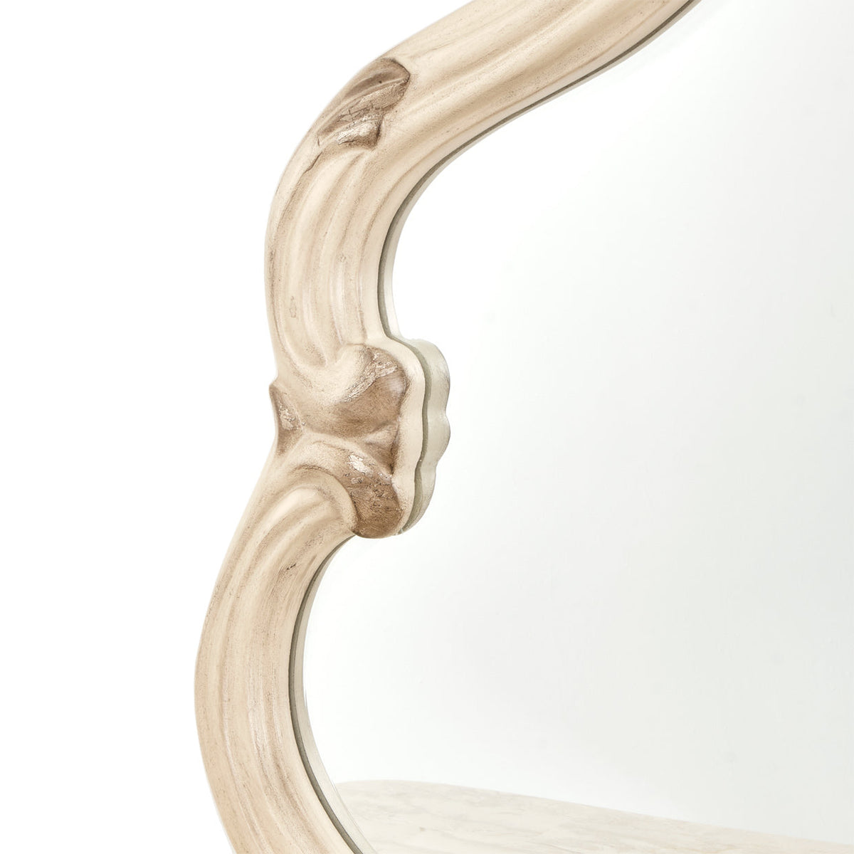 Michael Amini Platine De Royale Champagne Dresser Mirror
