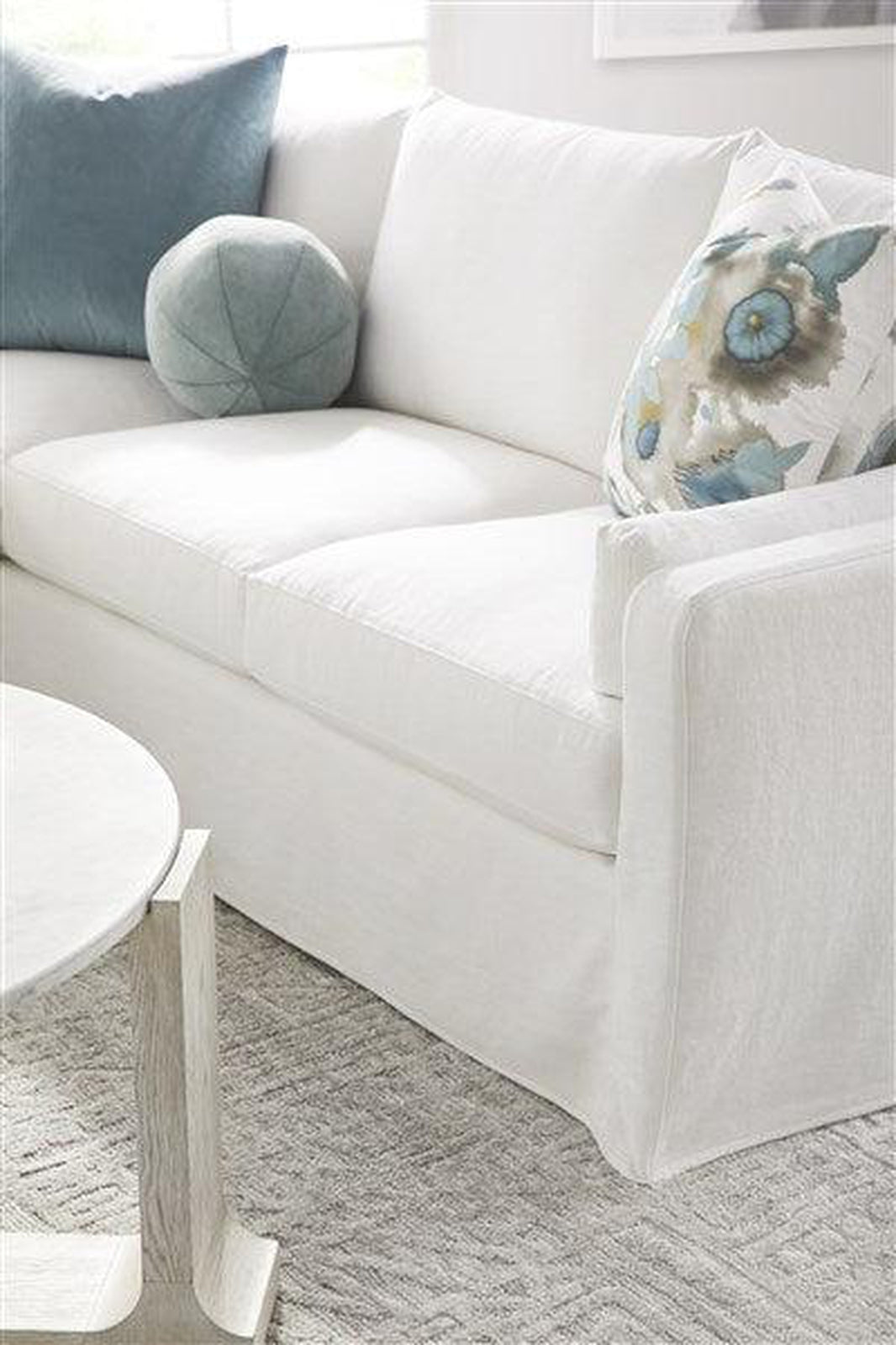 Vanguard Ridge Round Cocktail