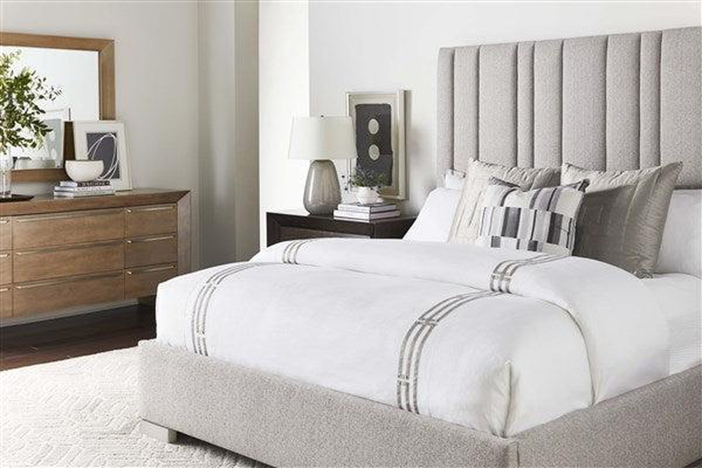 Vanguard Dune 9-Drawer Dresser