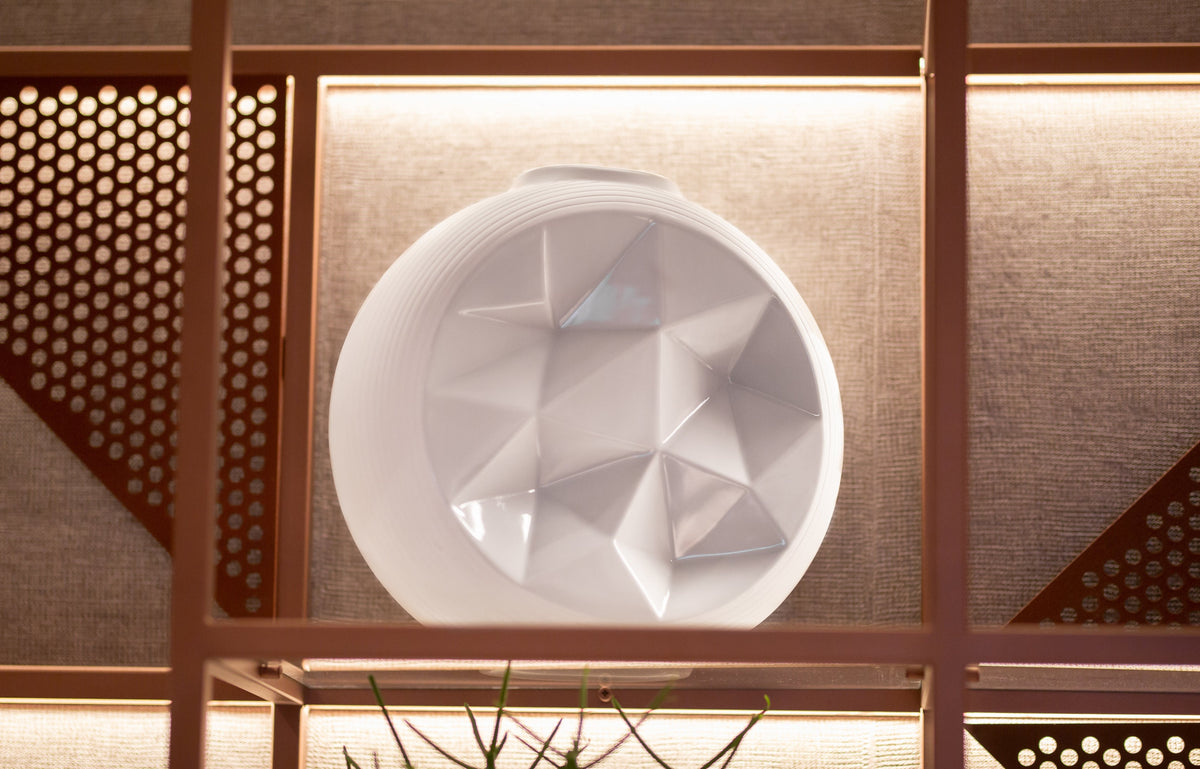 Vista Alegre Precious Vase By Mendel Heit