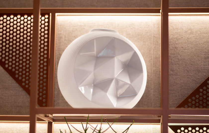 Vista Alegre Precious Vase By Mendel Heit