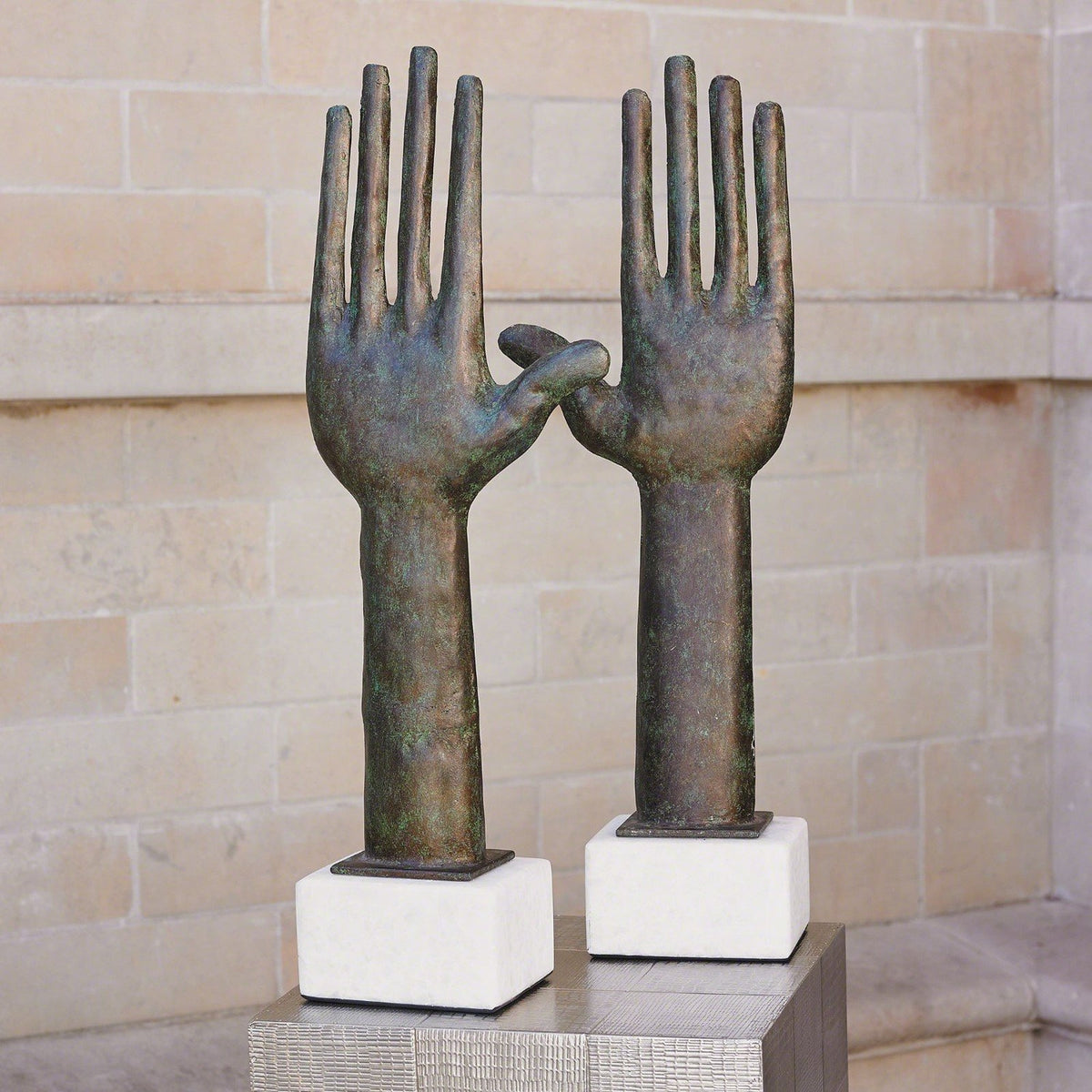 Global Views Spirit Hand