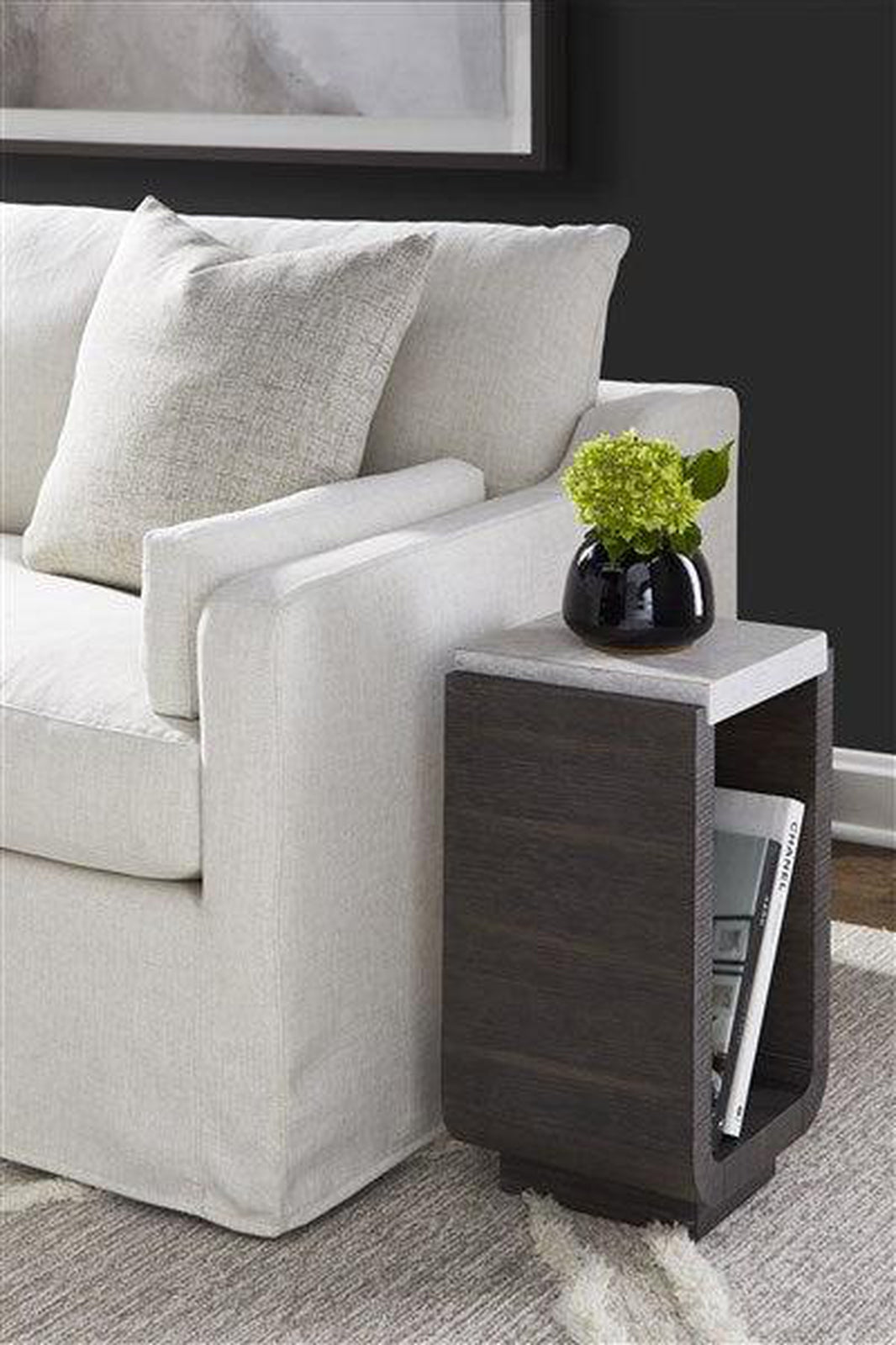 Vanguard Cove Spot Table