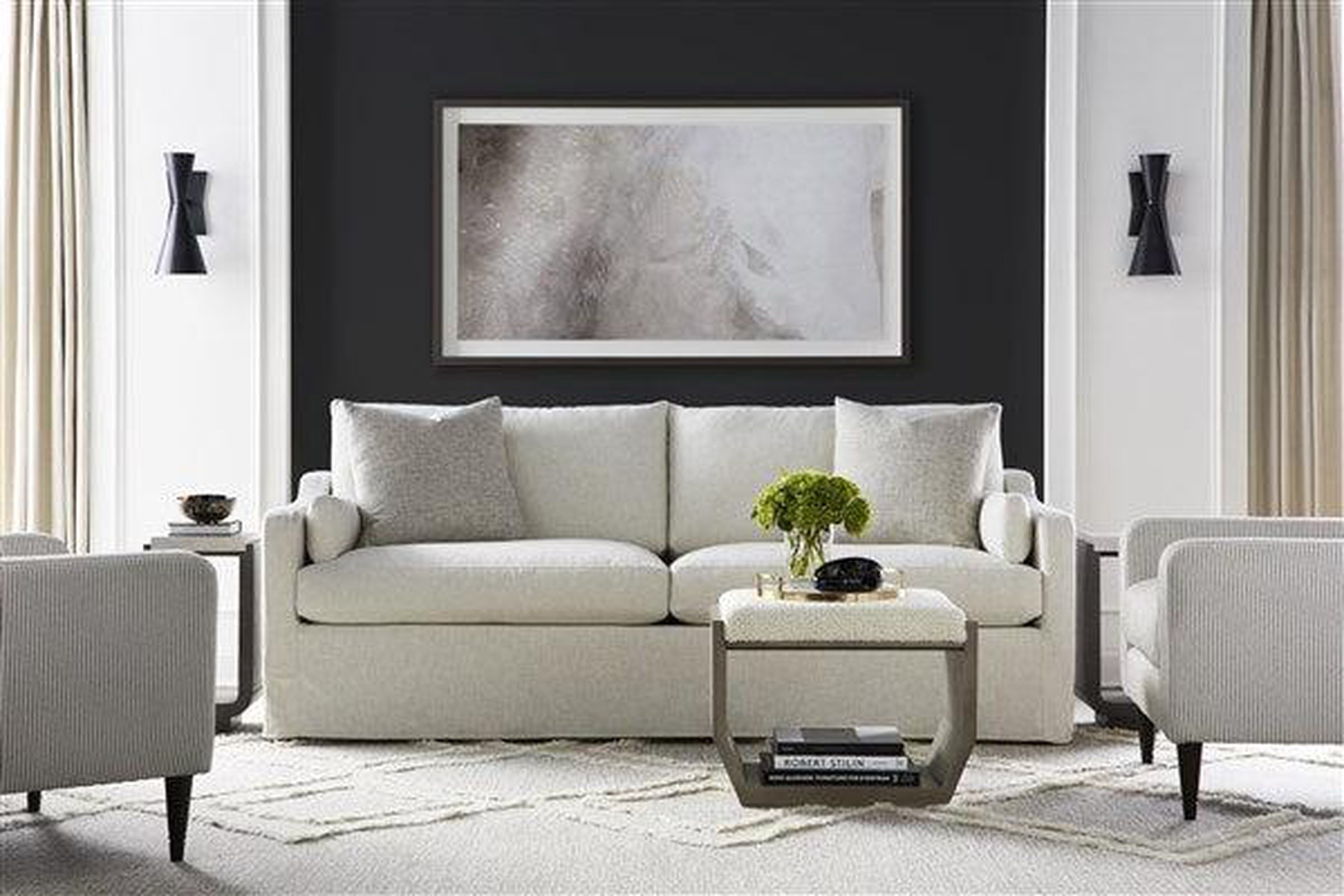 Vanguard Cove Spot Table