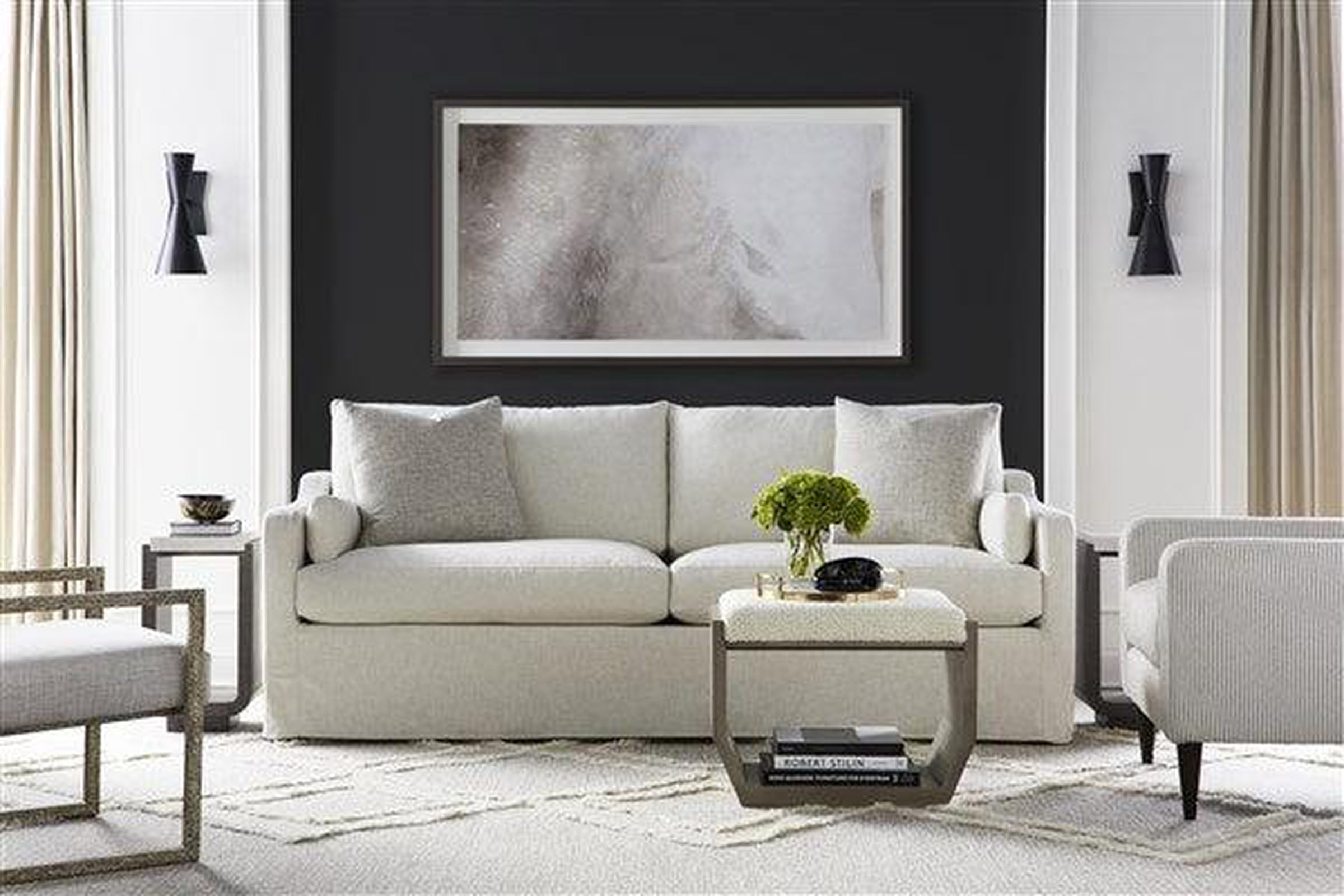 Vanguard Cove Spot Table