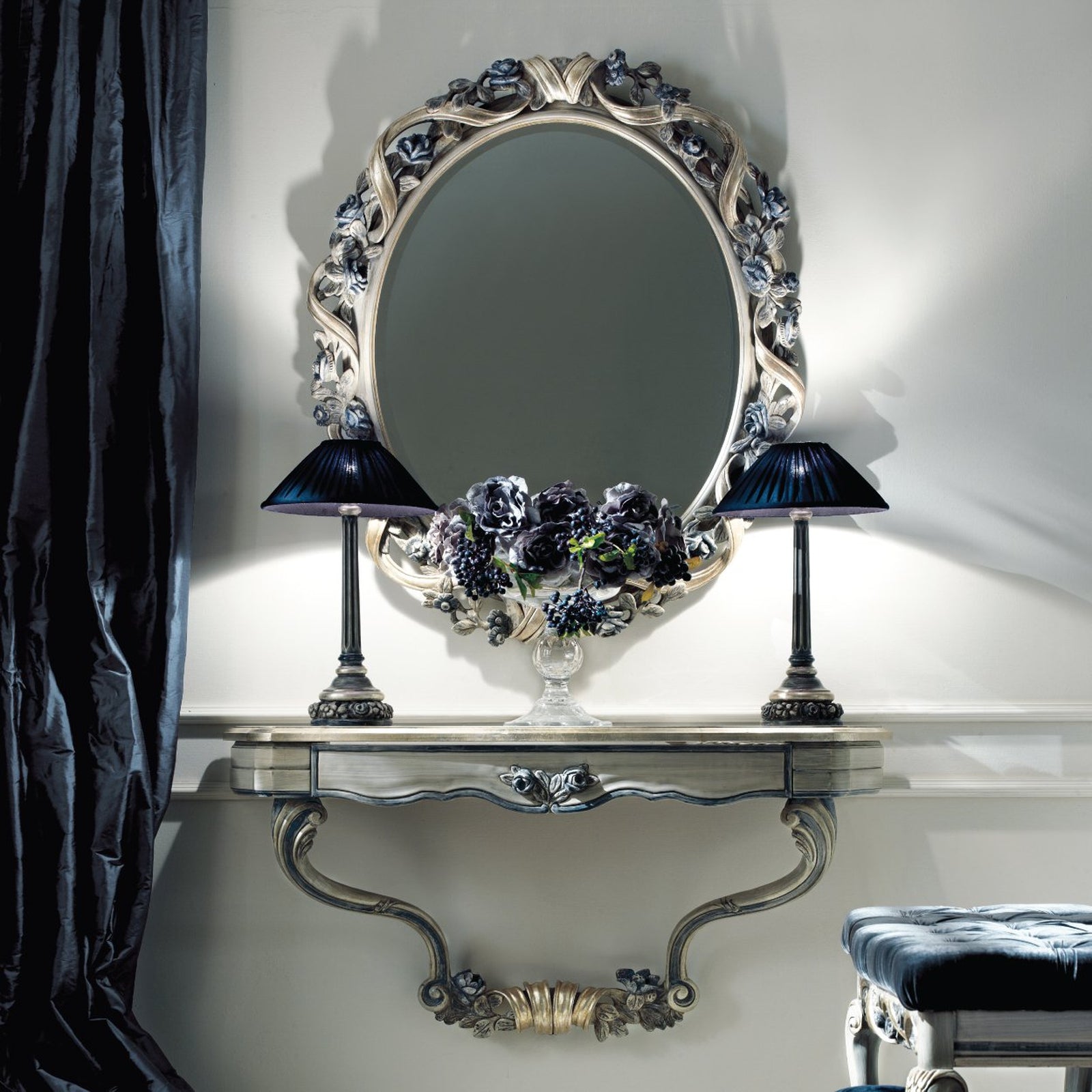 Italian Heritage Rose Console