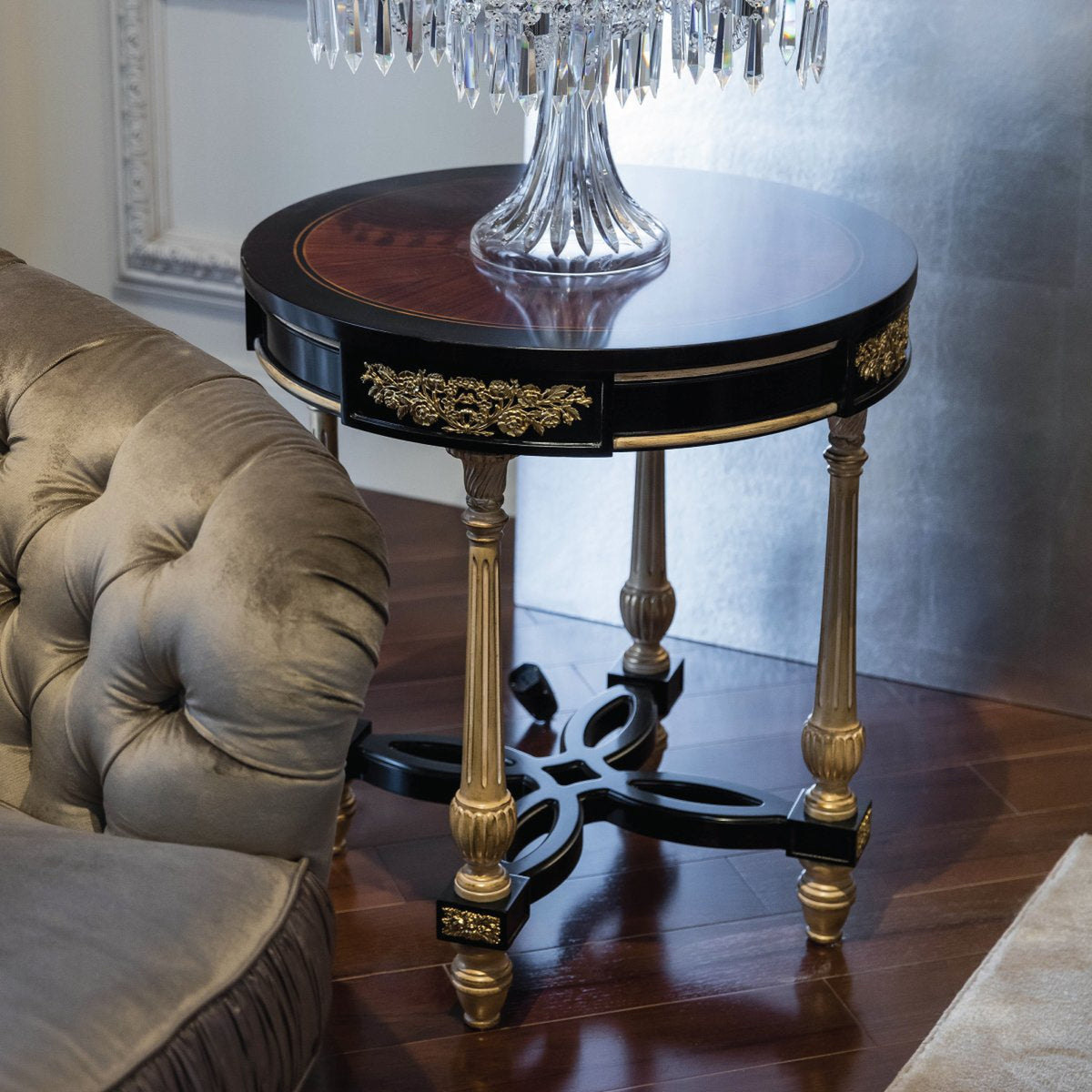 Classico Round Side Table