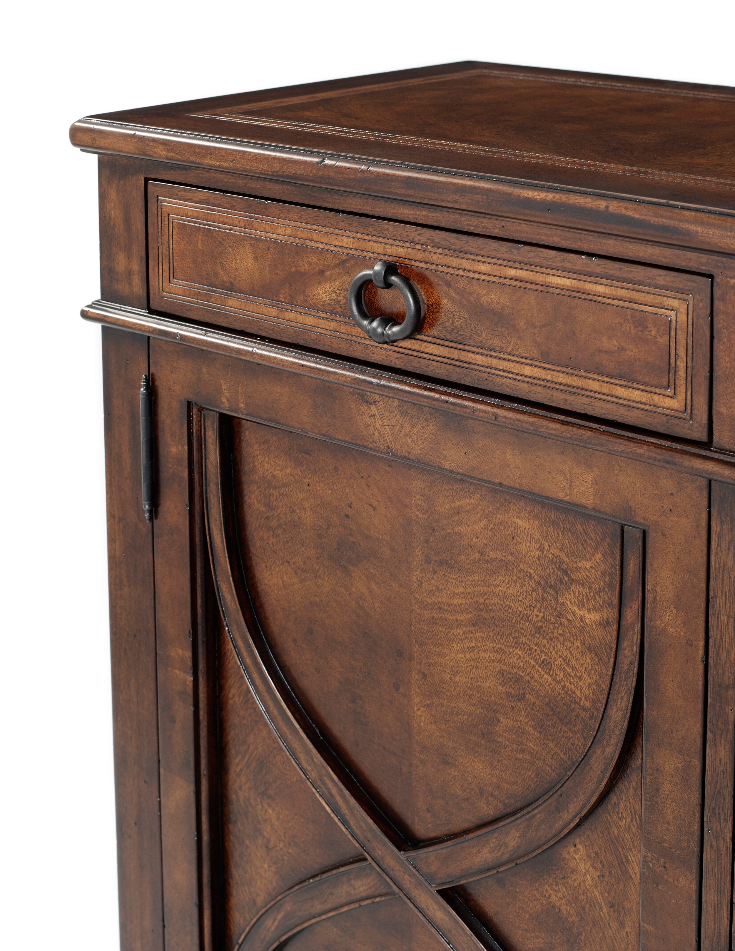 Theodore Alexander Villa Olmo Buffet