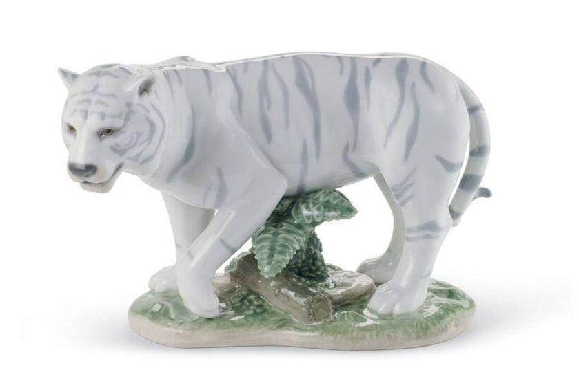 Lladro The Tiger Figurine