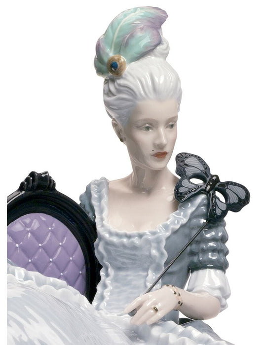 Lladro Rococo Lady At The Ball