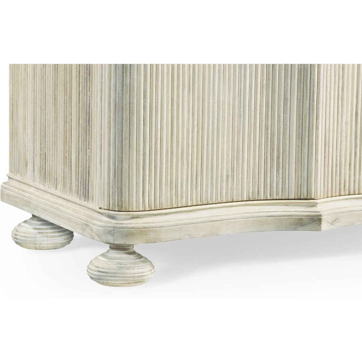 Jonathan Charles William Yeoward Belleville Credenza