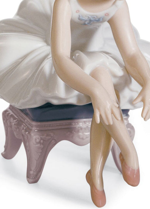 Lladro Little Ballerina I Girl Figurine