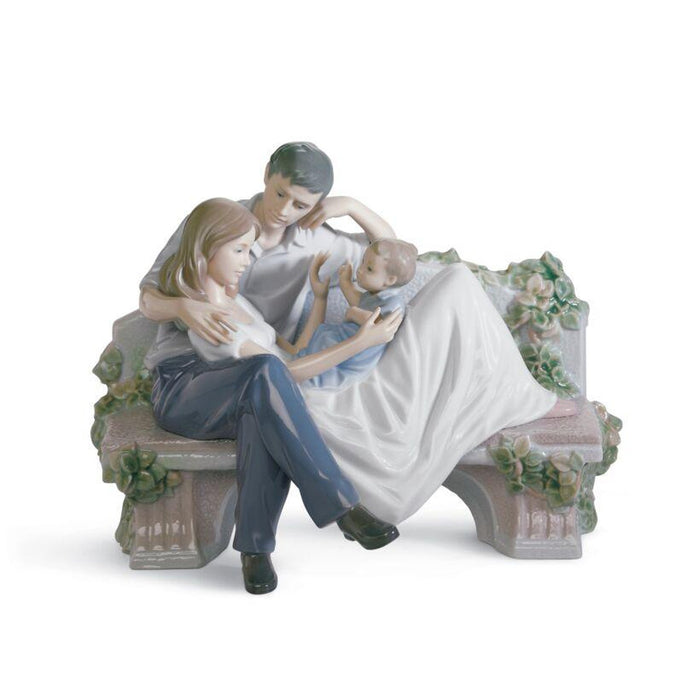 Lladro A Priceless Moment Couple Figurine