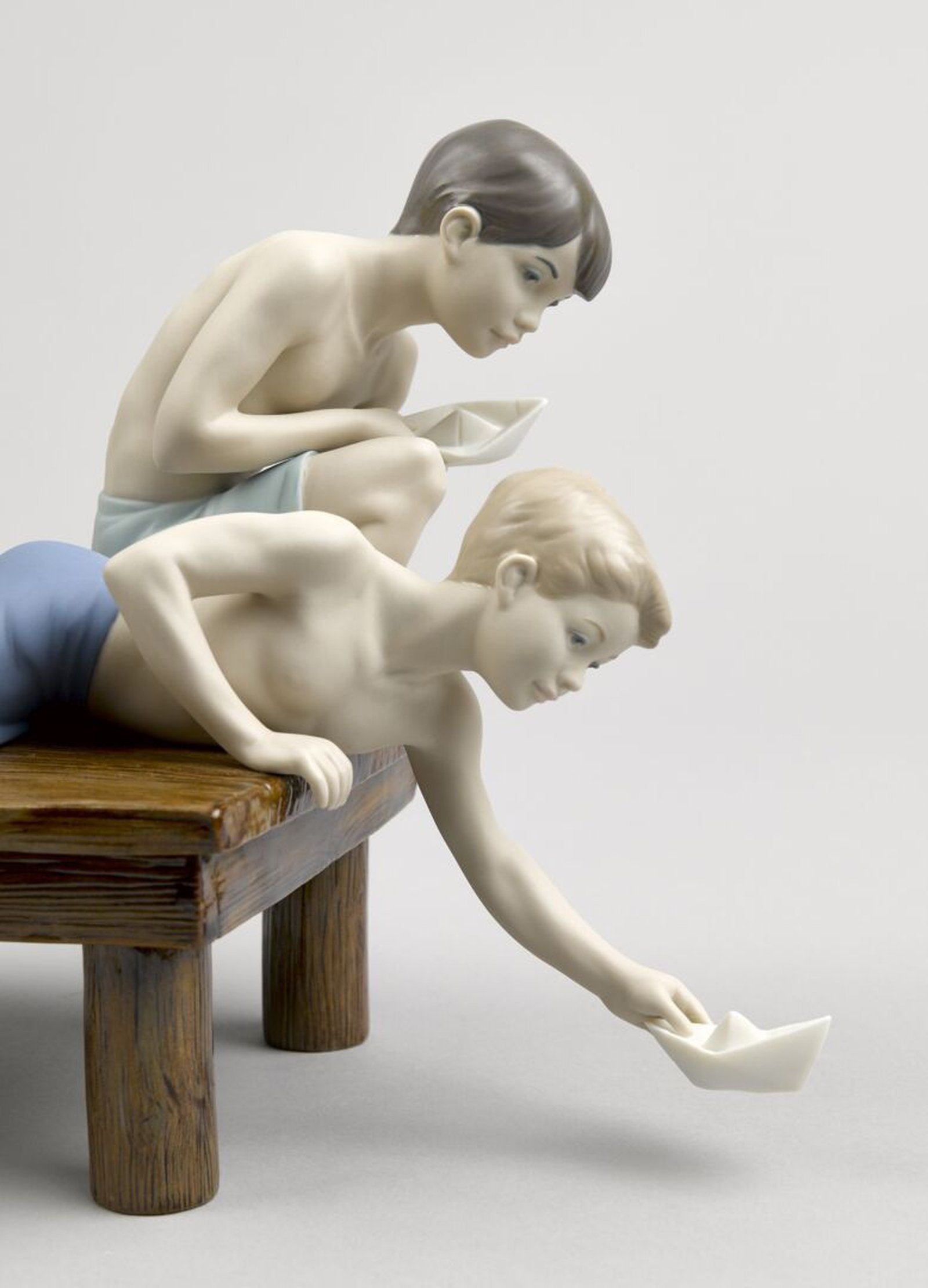 Lladro Paper Boats Children Figurine