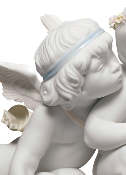 Lladro Eros and Psyche Angels Figurine