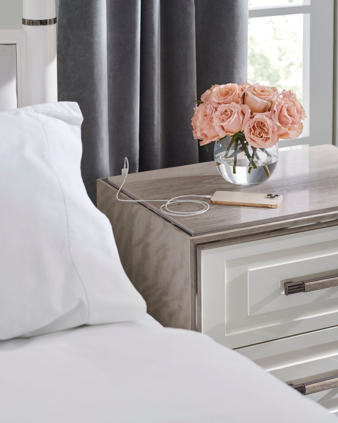 Caracole Classic I'm Impressed Nightstand INV