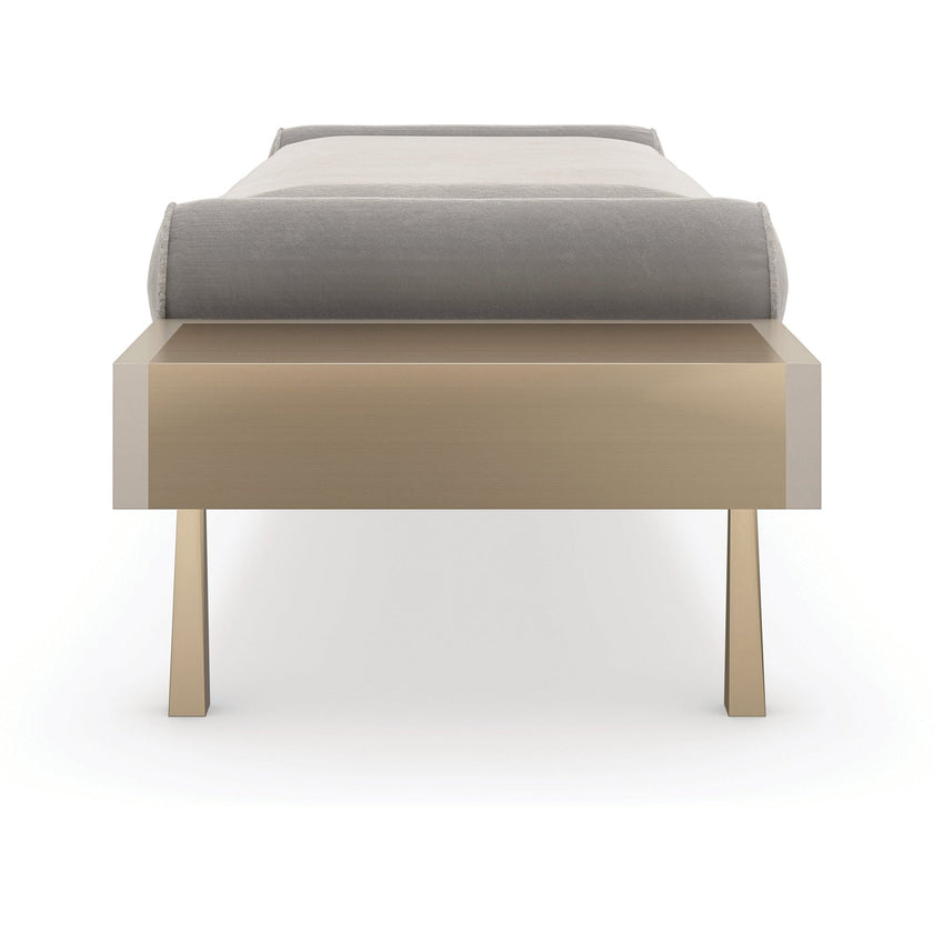 Caracole Classic Roll Play Bench