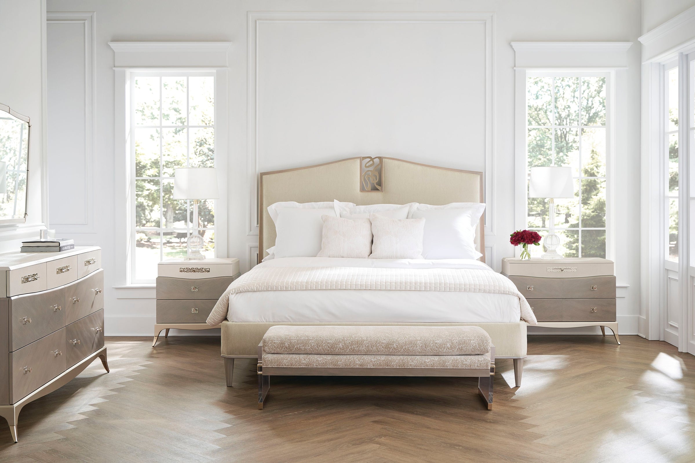 Caracole Classic Crescendo Upholstered Queen Bed