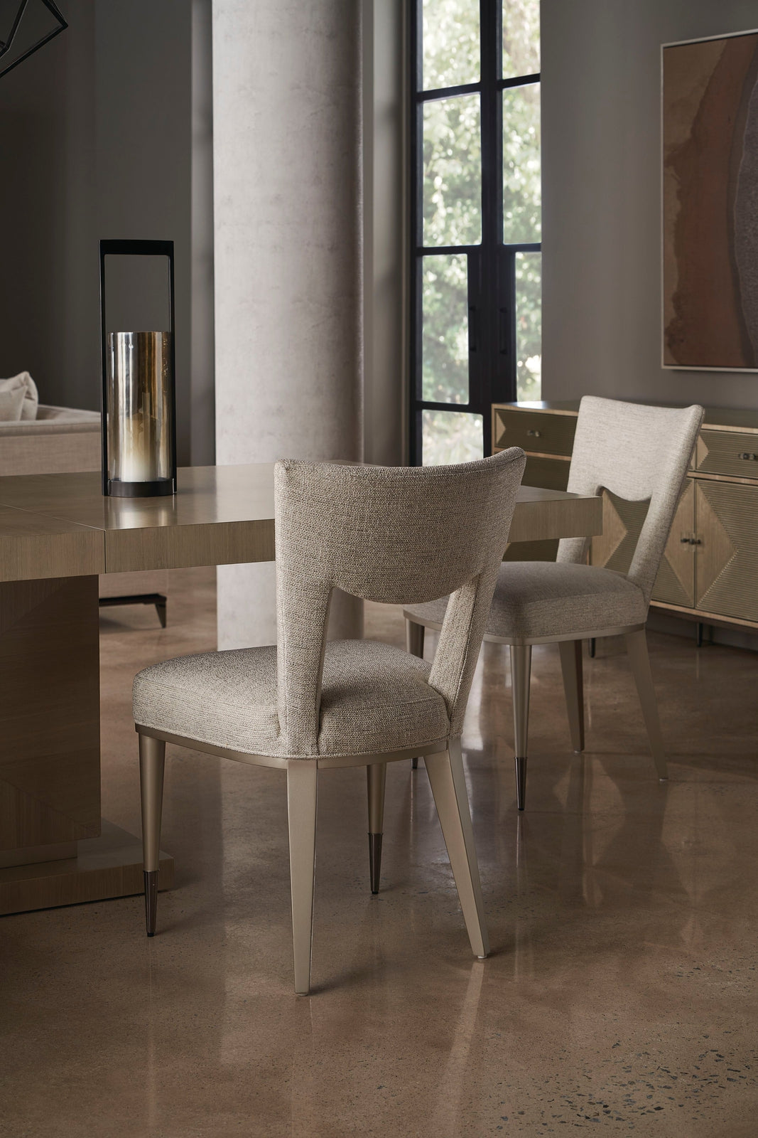 Caracole Classic Horizon Dining Table