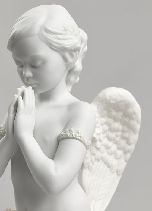 Lladro Heavenly Prayer Angel Figurine