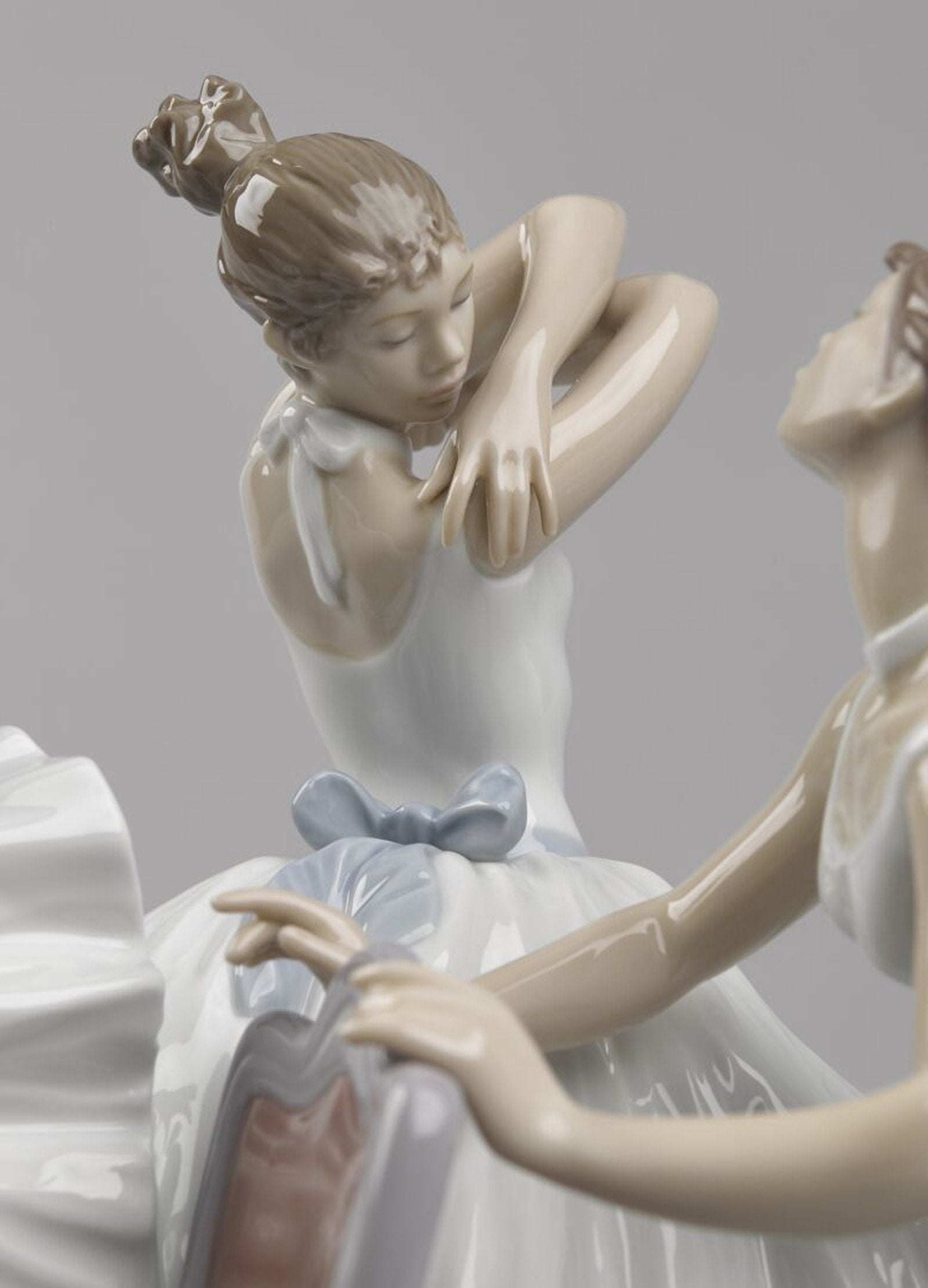 Lladro Backstage Ballet Figurine Limited Edition