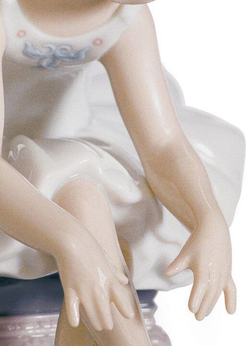 Lladro Little Ballerina I Girl Figurine