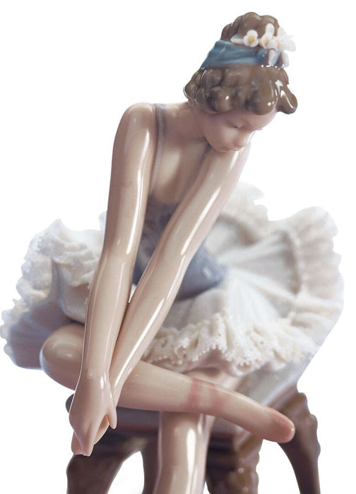 Lladro Opening Night Girl Ballet Figurine