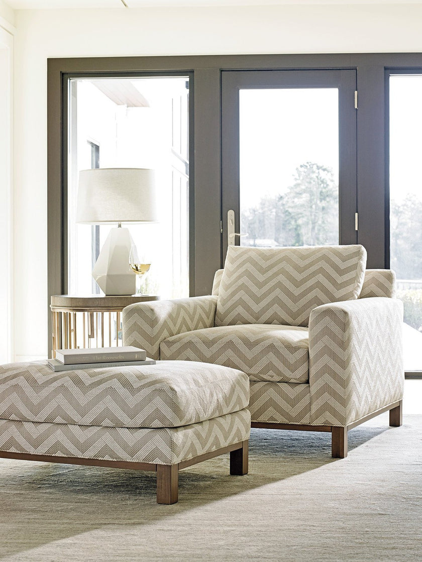 Lexington Upholstery Chronicle Sofa