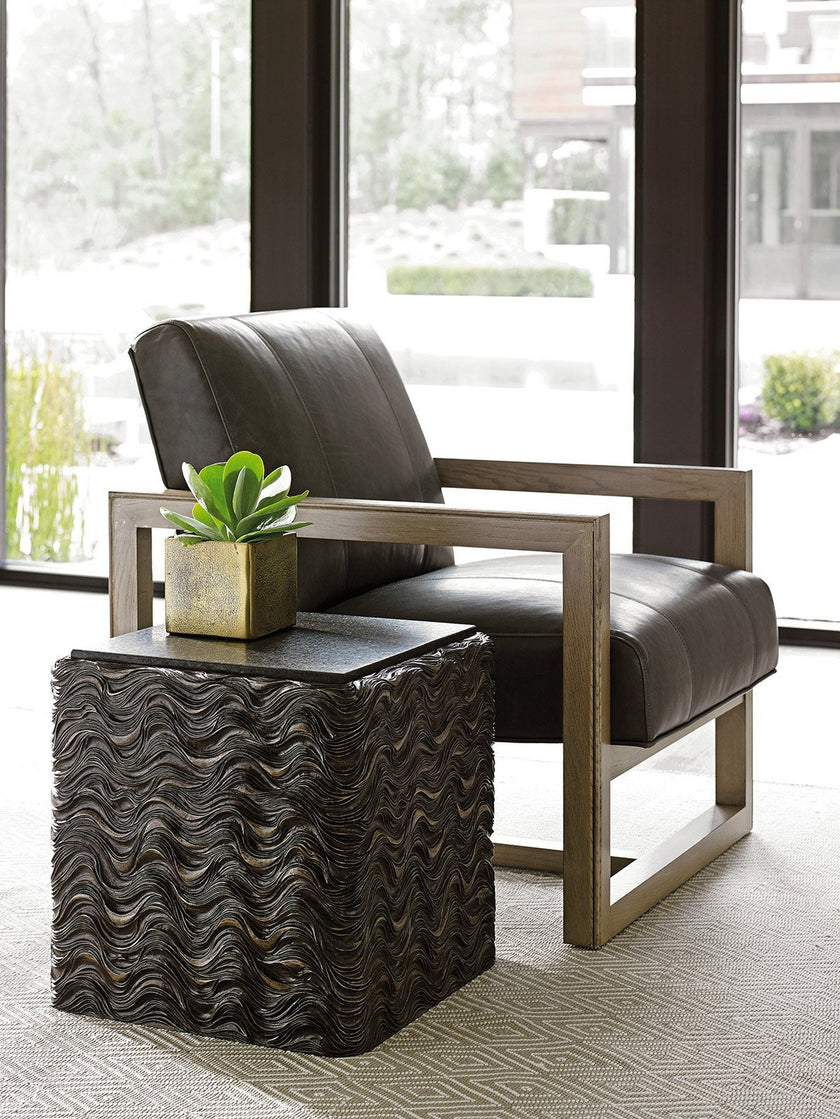 Lexington Shadow Play Talk Of The Town Cube End Table