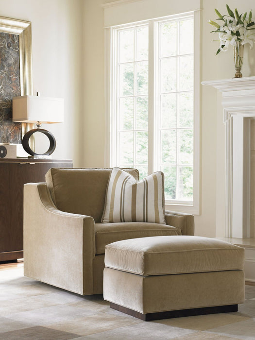 Lexington Tower Place Bartlett Swivel Chair