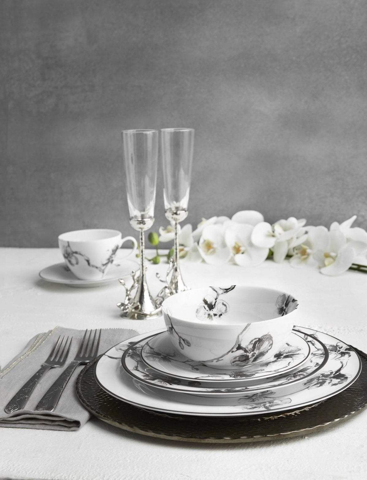 Michael Aram Black Orchid Dinner Plate